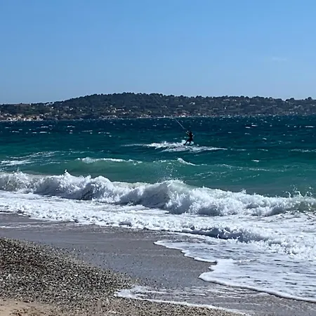 Soleil Bleu, T2, 53 M2 - 15min à Pied Des Plages Appartamento Le Pradet
